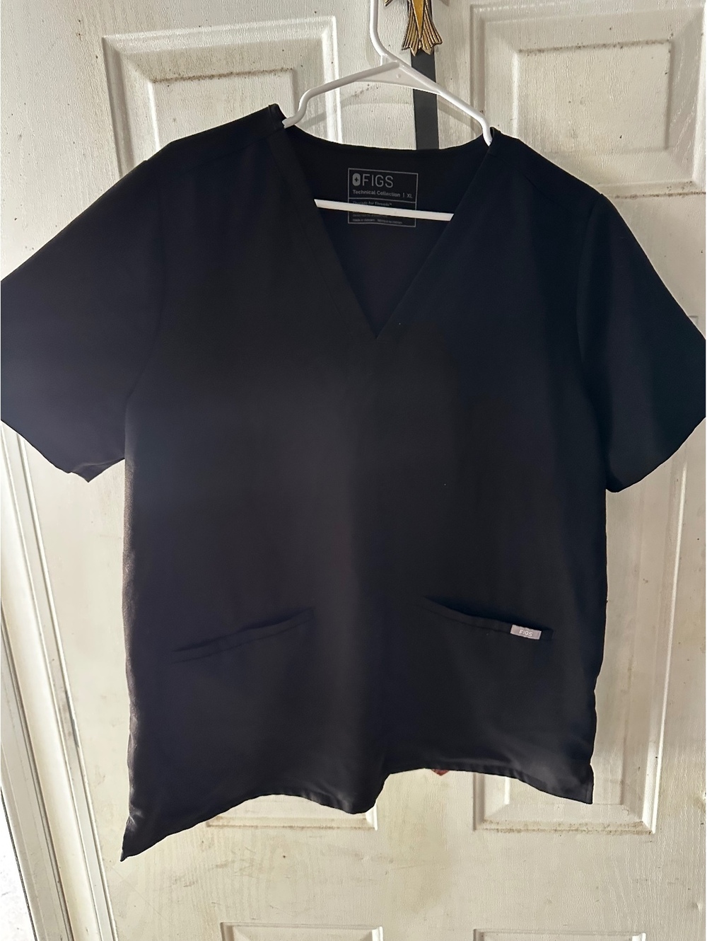 FIGS Black V-Neck Medical Scrub Top